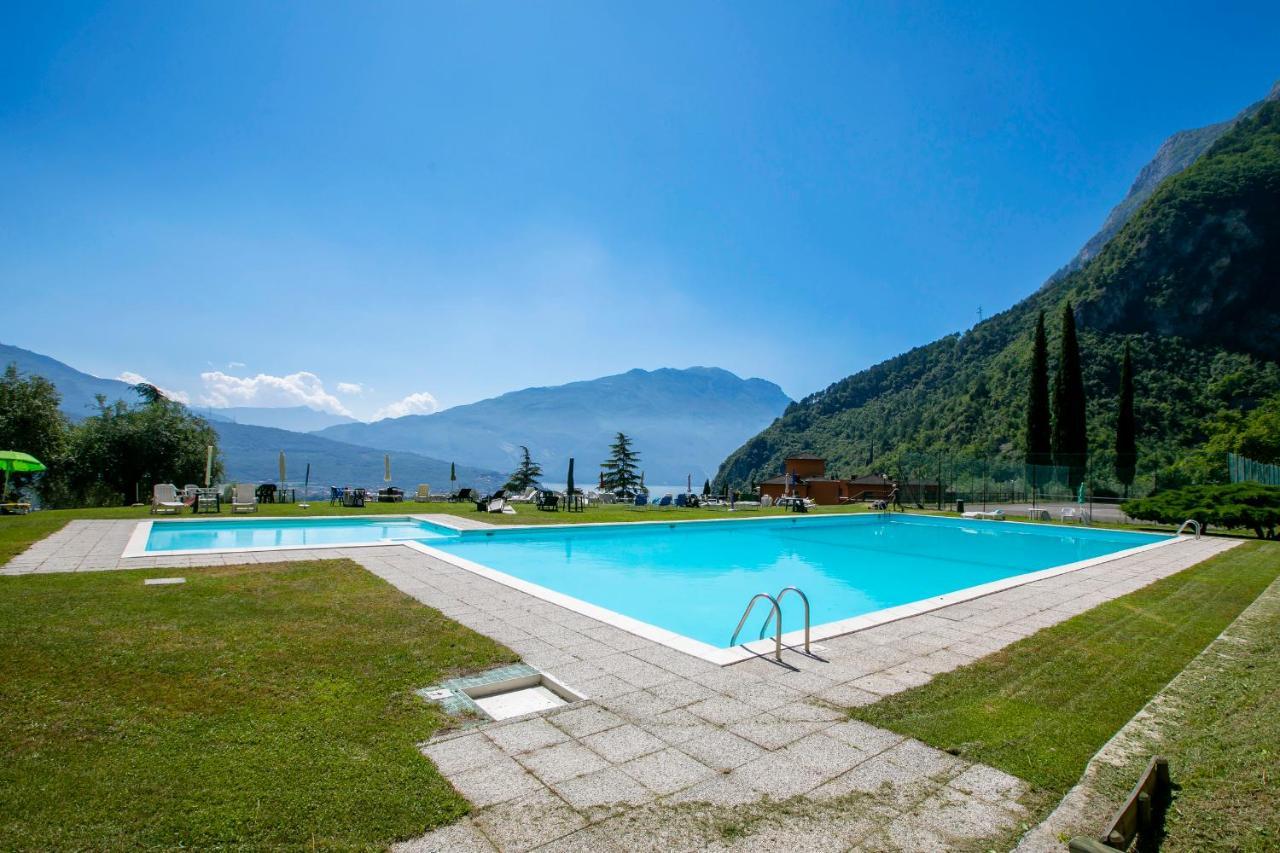 Ferienwohnung Casa O-Live Riva del Garda Exterior foto