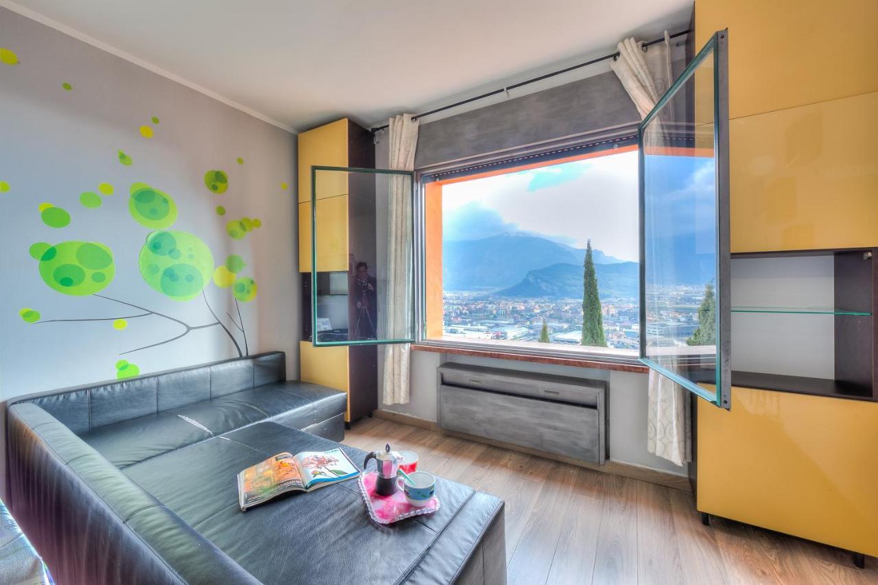 Ferienwohnung Casa O-Live Riva del Garda Exterior foto